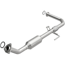 Load image into Gallery viewer, MagnaFlow Conv Direct Fit OEM 2003-2004 Toyota Tundra Underbody - 47.125in Length